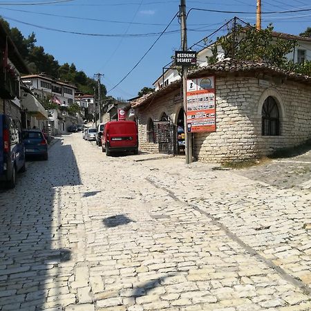 B&Bsheshalliu Berat Exterior photo