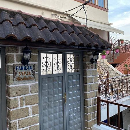 B&Bsheshalliu Berat Exterior photo