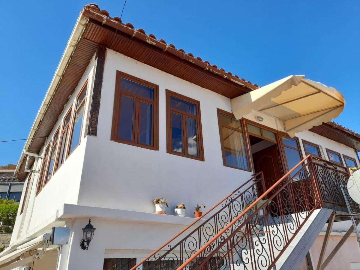 B&Bsheshalliu Berat Exterior photo