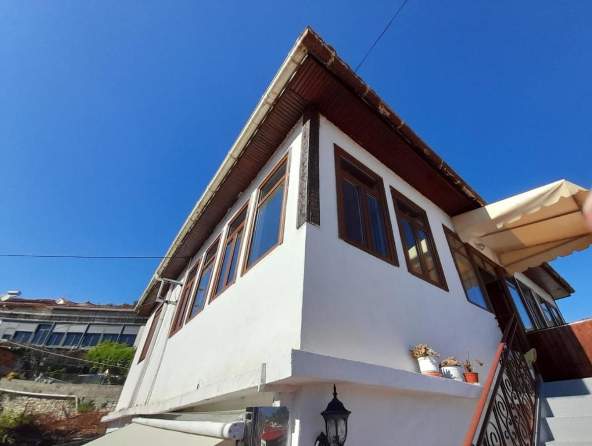 B&Bsheshalliu Berat Exterior photo