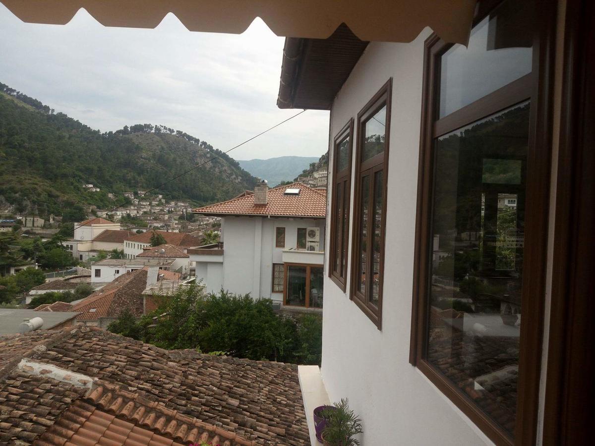 B&Bsheshalliu Berat Exterior photo